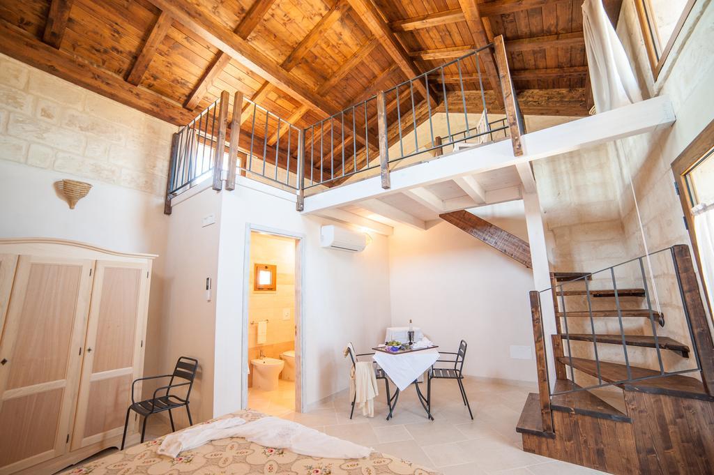 Agriturismo La Palascia Masseria Agreste Otranto Bilik gambar